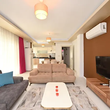 Apartment Dreams *